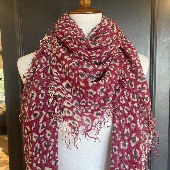 New Authentic Chan Luu Leopard Cheetah Print Cashmere Silk Scarf  Color:… - Picture 1 of 8